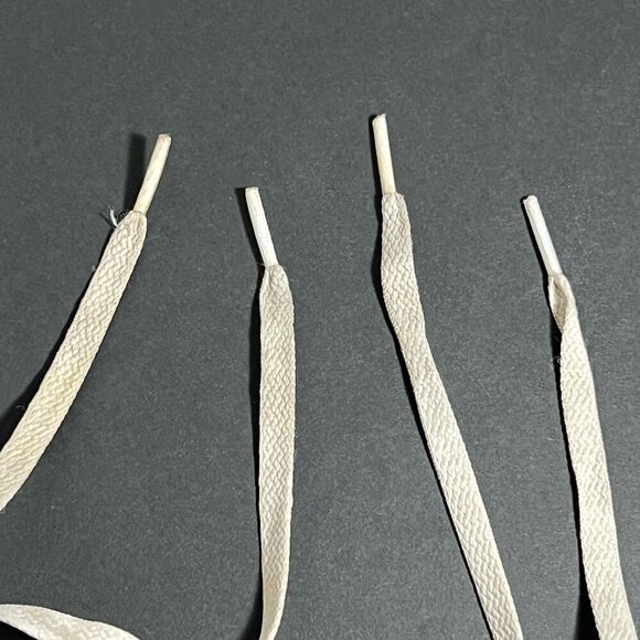 Girls/Womens AIR JORDAN 4 Retro Hyper Violet Basketball Shoes / Size 7Y - 8.5 W - Picture 9 of 9